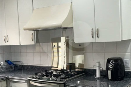 Apartamento com terraço 385m² 03 dormitórios sendo 2 suítes 5 vagas..Estuda Permuta.