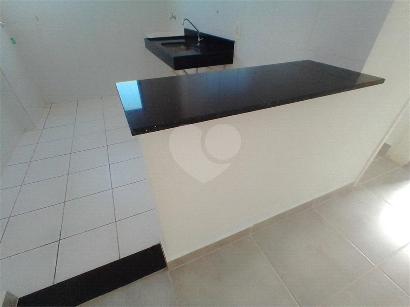 Apartamento para venda, no Condomínio Parque Aleteia,em Araraquara/SP.