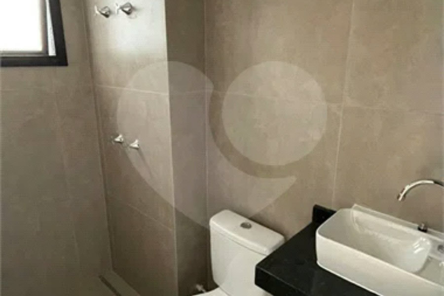 Apartamento à venda com 2 quartos, sendo 1 suíte, no Centro, Poços de Caldas - MG