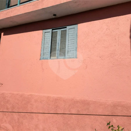Casa com 183m², 3 dormitórios, 2 vagas, à venda em Santo André