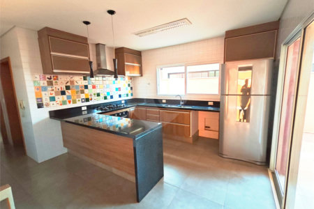 Exclusividade e Sofisticação no Swiss Park: O Sobrado Perfeito em São Carlos, com, 3 suites,2 salas, área Gourmet, persianas blackout automatizadas.
