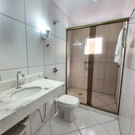 Sobrado à venda com 3 quartos, sendo 1 suíte,  em Jardim Ester Yolanda, São Paulo, SP
