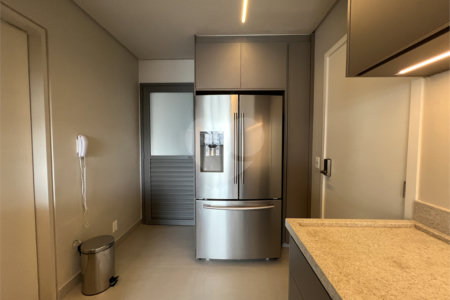 Apartamento de Alto Padrão próximo à Praça Pereira Coutinho