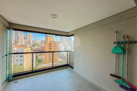 Studio novo com 33m² e vaga na garagem na região da Aclimação em São Paulo - SP.