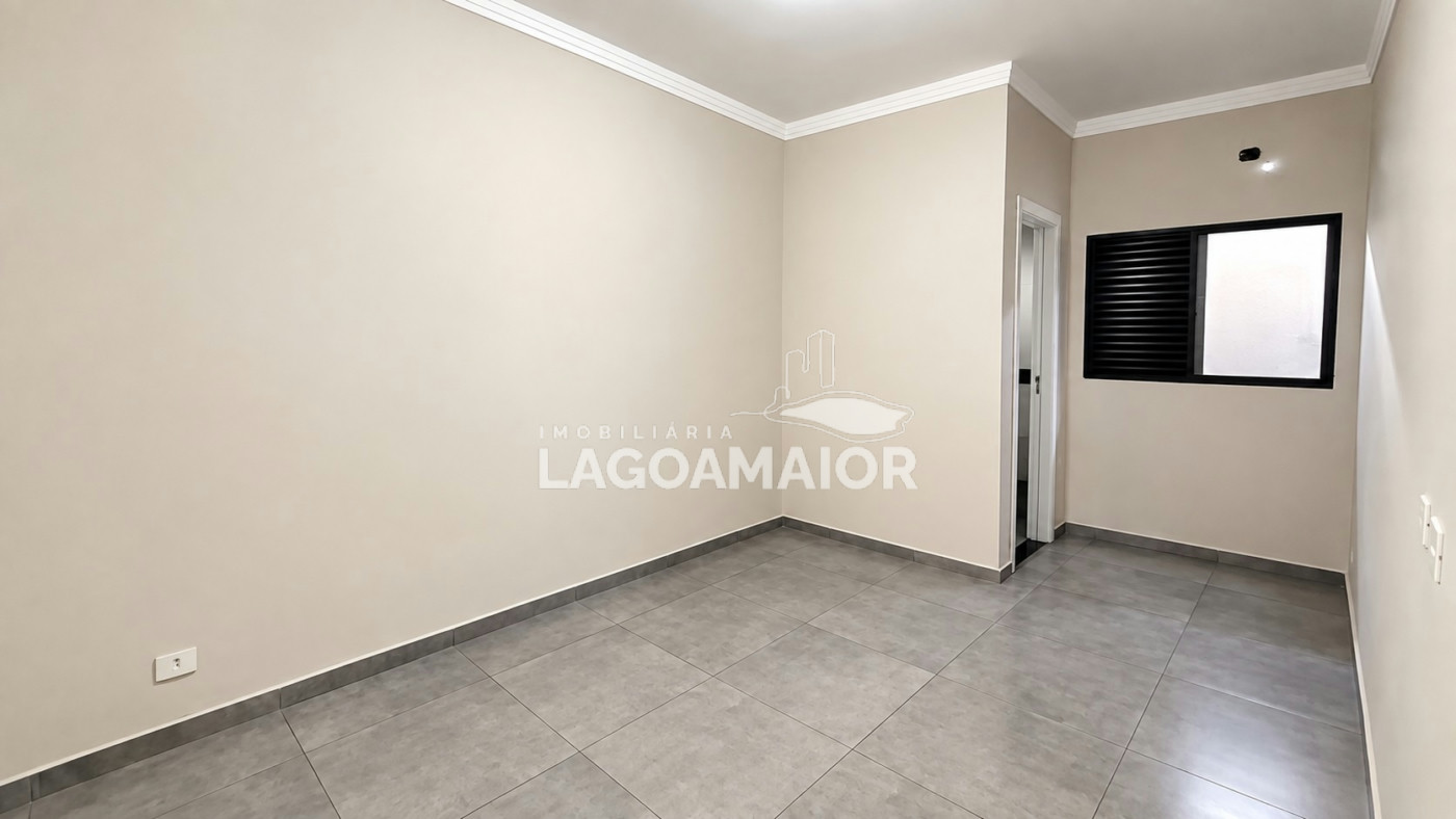 Casa à venda com 2 quartos, sendo 1 suíte, no condomínio Alto do Capivari, Três Lagoas - MS