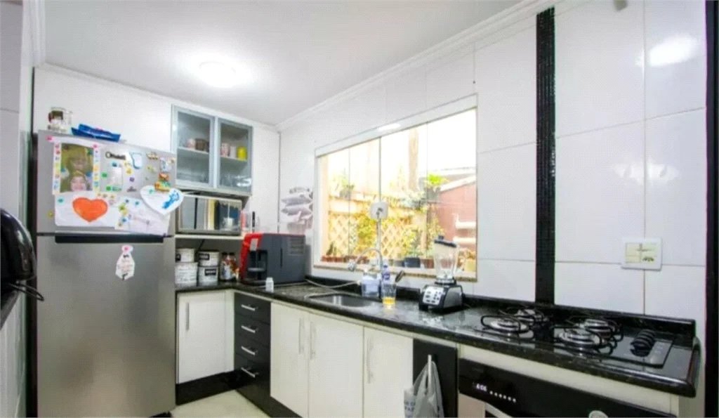 Sobrado com 150m² , 3 dormitórios , sendo 1 suíte , 1 vaga , à venda no centro de Santo André.