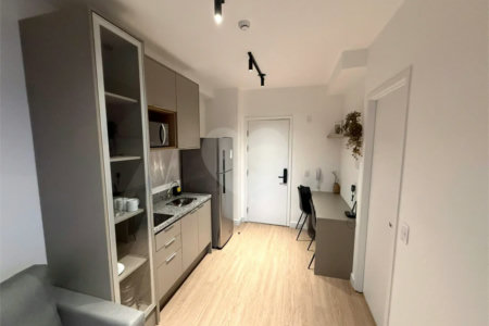 Studio HIS2 mobiliado 38m² na Liberdade, lazer completo, pronto para morar.