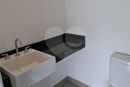 Studio na 24m² Vila Mariana