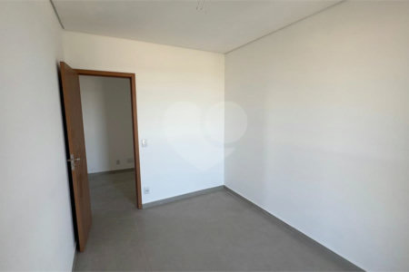 Aurora Gardens - Apartamento com 3 dormitórios e espaço de sobra.