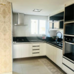 Apartamento á venda MOBILIADO com 128m², 3 suítes, 2 vagas, no centro de Santo André