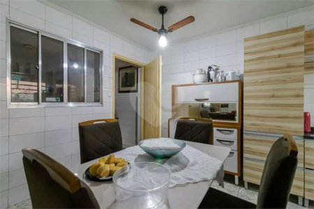 Casa à venda com 121m² 3 quartos e 2 vagas