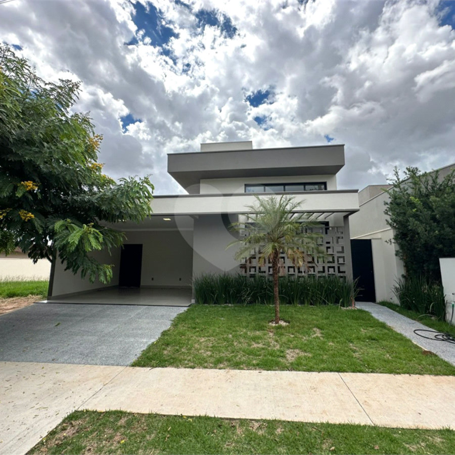 Casa á venda no Parque Faber III