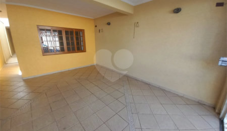 Casa à venda com 4 quartos, sendo 1 suíte,  em Jardim Nova São Carlos, São Carlos, SP
