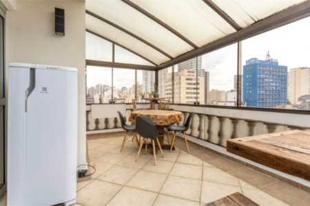 Cobertura para Locação e Venda com 330m² - Bela Vista