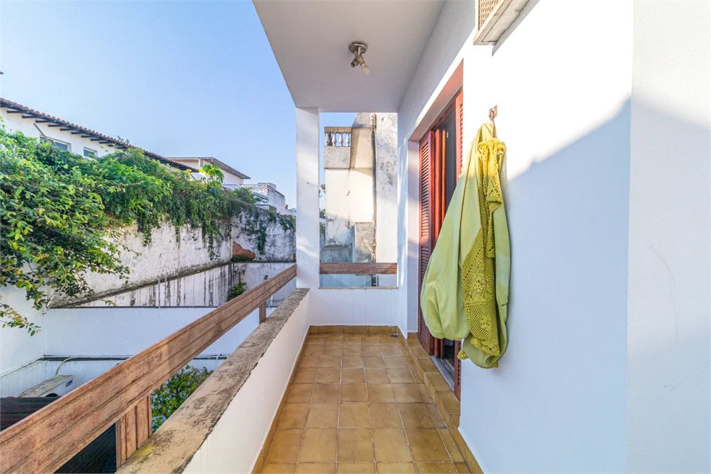 Sobrado à venda com 3 quartos, sendo 1 suíte, em Jardim Prudência, São Paulo, SP