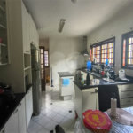 SOBRADO DE 426,0 M² COM 04 SUITES, SALÃO DE FESTAS, 06 VAGAS,06 BANHEIROS E PISCINA PARA LOCAÇÃO OU VENDA NO BARRO BRANCO