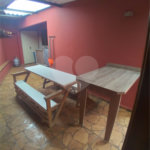Casa + salão comercial na Vila Vista Alegre