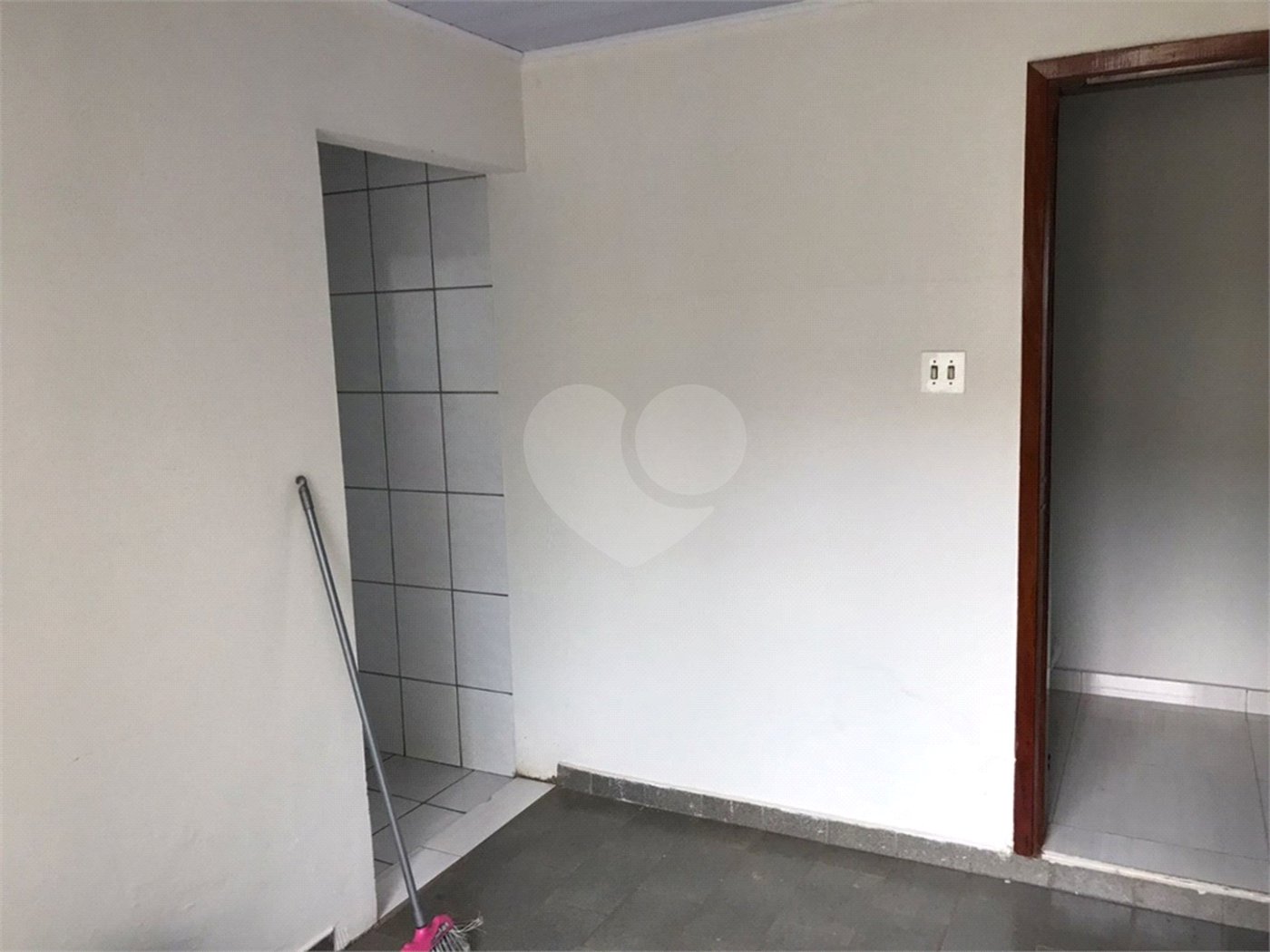 Sala Comercial em Ibaté/SP.