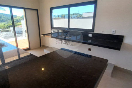 Casa Condomínio Santa Isabel em Louveira
