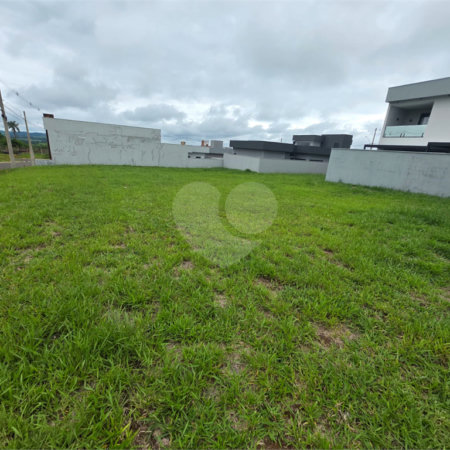 Terreno Condomínio Villenuve 10X24