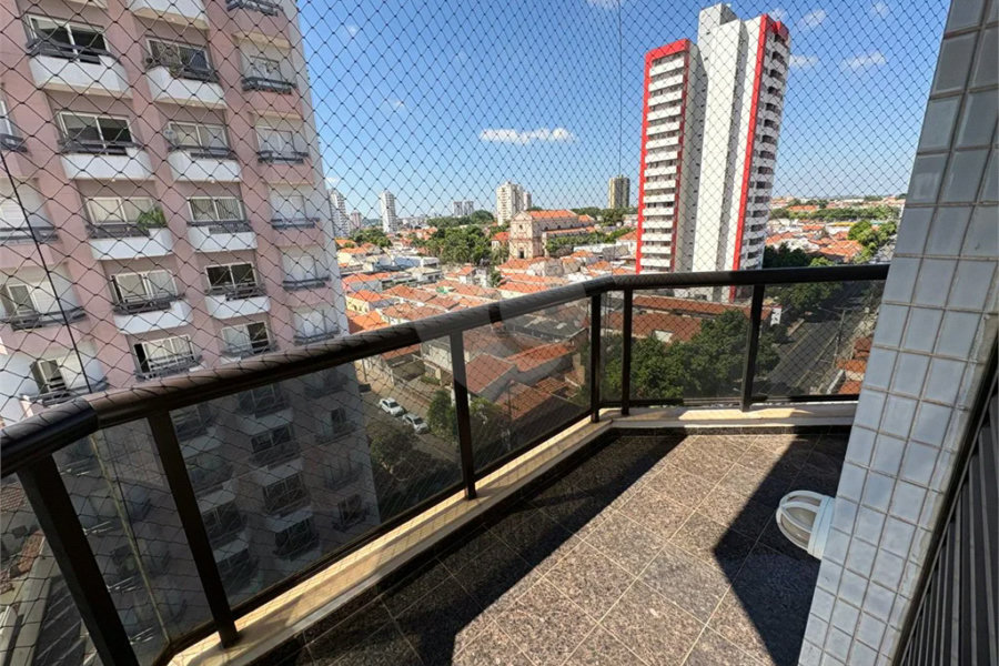 Apartamento disponível no Edifício Palladium no Centro de Piracicaba - SP.