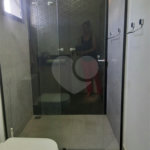 Sobrado à venda com 5 quartos, sendo 3 suítes, em Residencial Jatobás, Louveira, SP