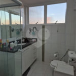 Apartamento à venda no Edifício Pedro Ometto, no coração de Piracicaba.