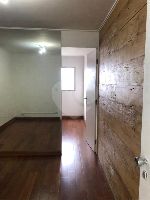 APARTAMENTO 1 DORMITÓRIO À VENDA NA LIBERDADE VENDER