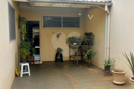 Imóvel em excelente estado de conservação localizado no Jardim Beatriz a Venda