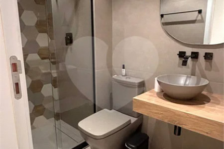 Apartamento à venda com 2 quartos, sendo 1 suíte, em Brás, São Paulo, SP