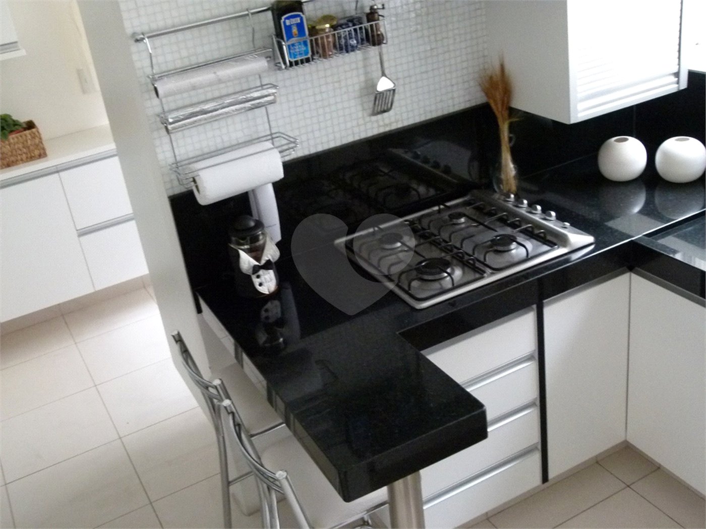Cobertura Duplex com 126,metros quadrados próximo ao Shopping Pátio Paulista.