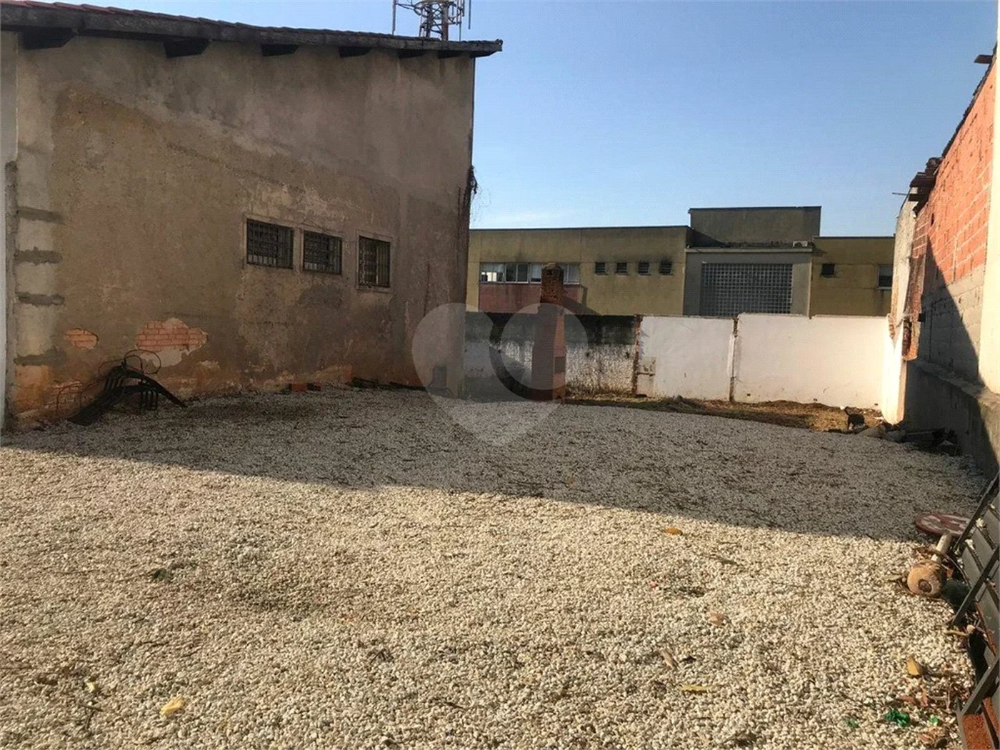 Excelente terreno em ótima localização. Venha fazer uma visita = 600M²