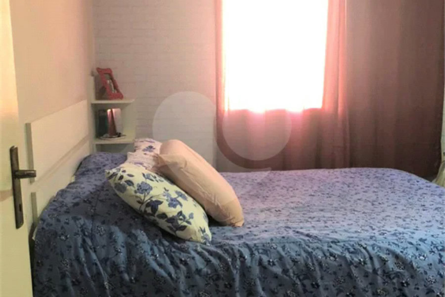 Sobrado à venda com 4 quartos, sendo 1 suíte, em Vila Prudente, São Paulo, SP