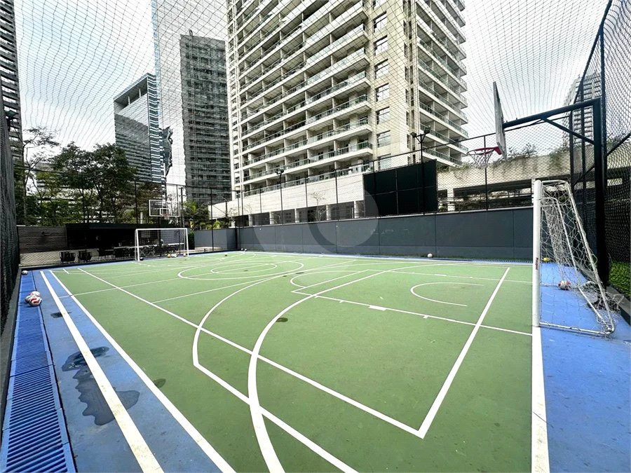 Apartamento à venda com 3 suítes em Chácara Santo Antônio, São Paulo, SP