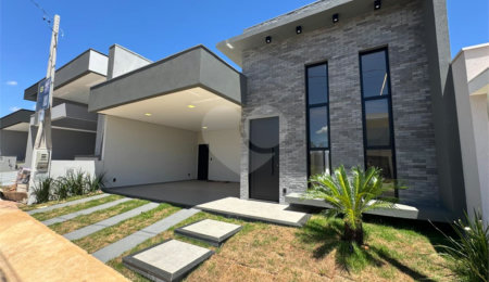 Casa à venda com 3 quartos, sendo 1 suíte,  no condomínio Residencial Villeneuve, São Carlos - SP