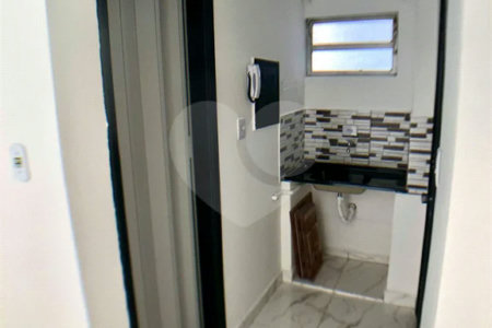 Studio à venda no bairro Barra Funda.