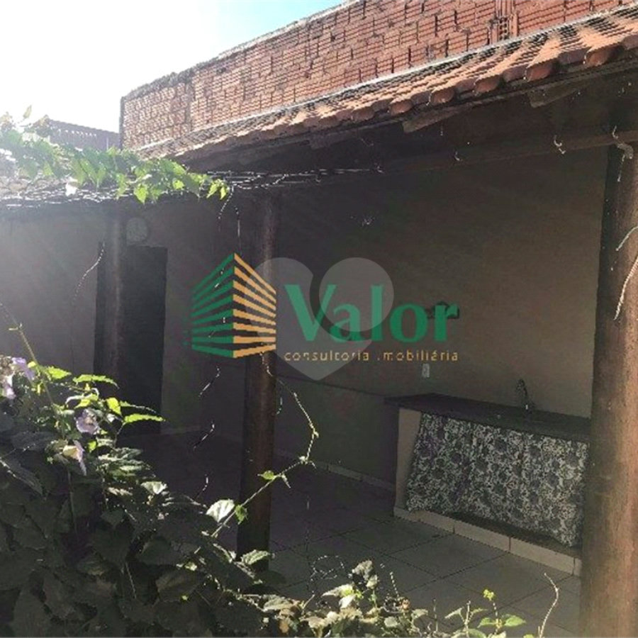 Casa Residencial Parque Sisi á venda.