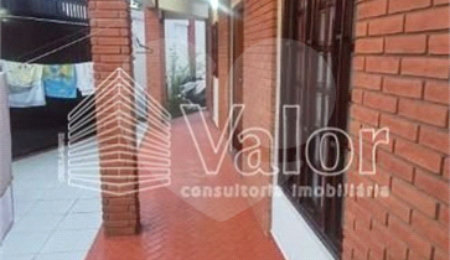 Casa à venda com 3 quartos, sendo 1 suíte,  no Centro, Mongaguá, SP