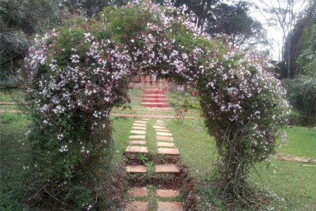 Spa Rural Chácara das Rosas à venda, a apenas 3 km do centro.