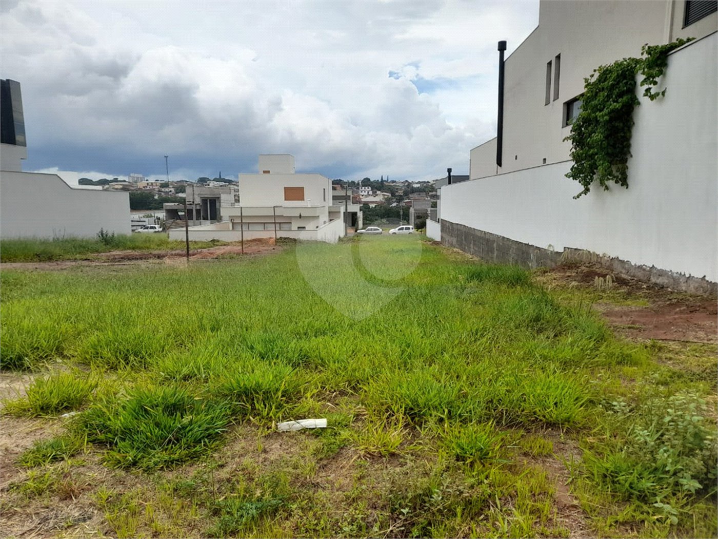 Terreno à Venda no Condomínio Faber IV – São Carlos/SP