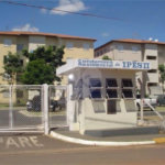 Apartamento para venda no Edifício Residencial dos Ipês II em Araraquara/SP.