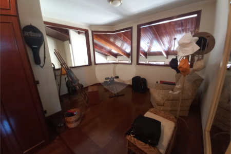 Casa Térrea na XV de Novembro .