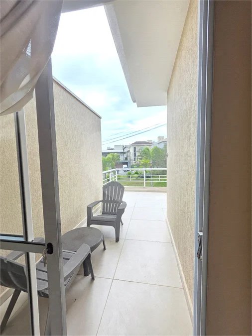 Casa à venda ou para alugar com 3 quartos, sendo 1 suíte,  no condomínio Terras de São Francisco, Vinhedo - SP