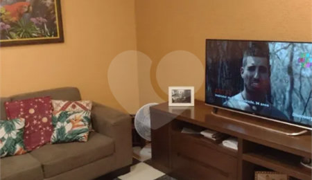 Sobrado à venda com 4 quartos, sendo 1 suíte,  em Jardim Cruzeiro do Sul, São Carlos, SP