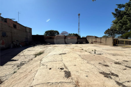 TERRENO À VENDA EM SÃO CARLOS/SP 825m²