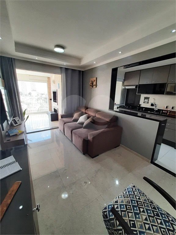 Apartamento à venda com 2 quartos, sendo 1 suíte,  em Vila Ester (zona Norte), São Paulo, SP