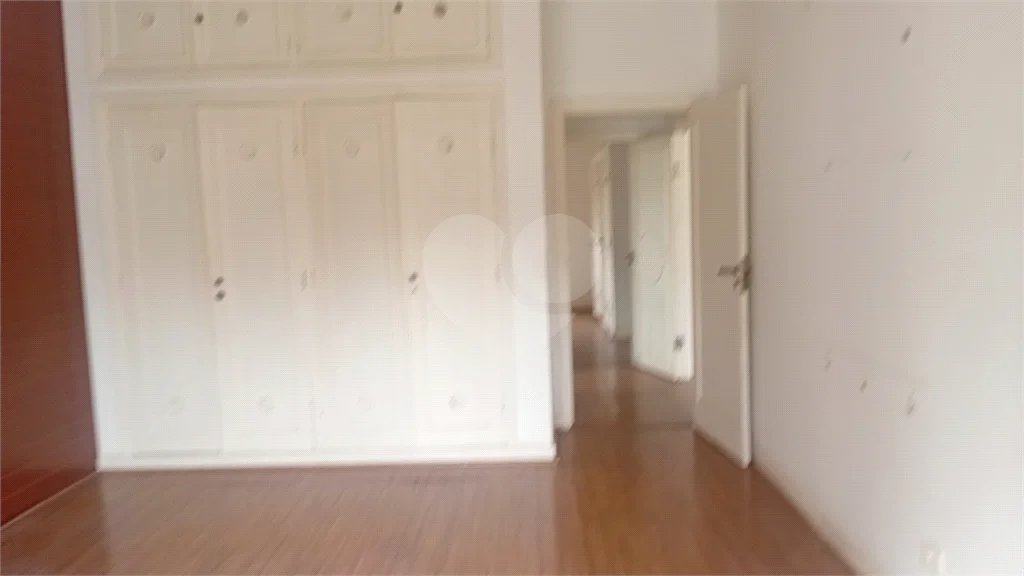 Apartamento à venda no Boqueirão, 3 quartos (2 suítes), garagem