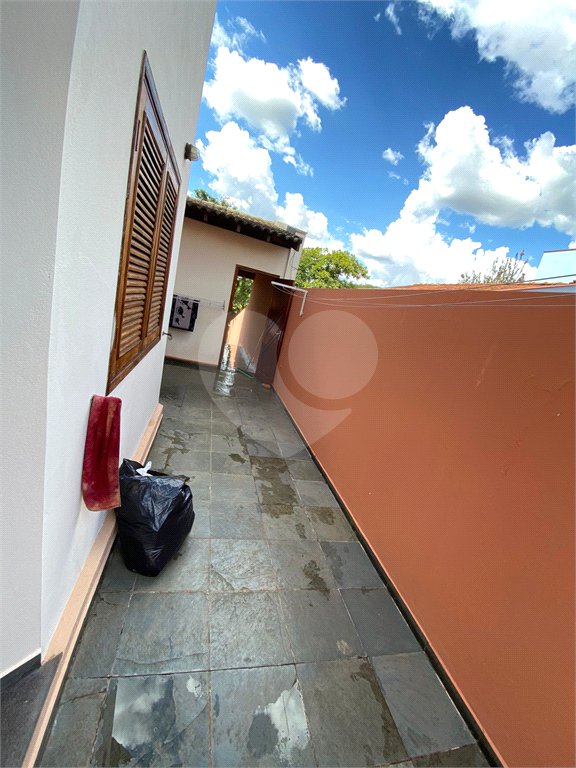 Sobrado no Condomínio Parque Sabará.