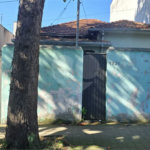 Casa antiga a venda