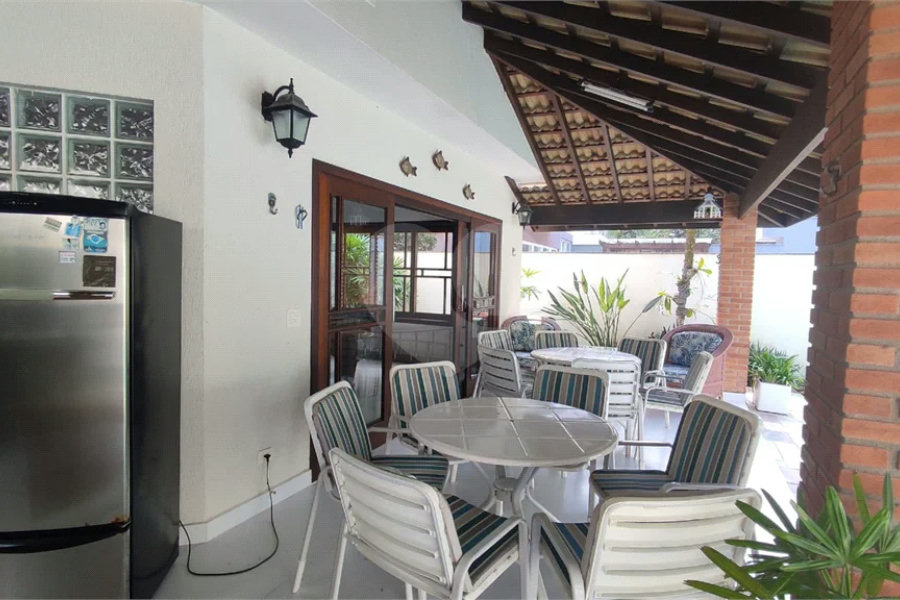 Casa à venda com 5 suítes em Riviera de São Lourenço, Bertioga, SP